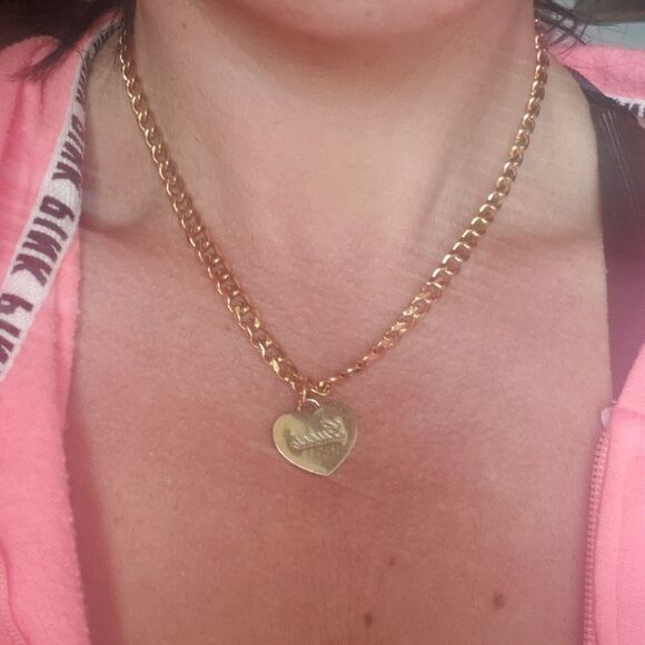 Gucci Repurposed Upcycled Heart Necklace - Picture 4 of 4